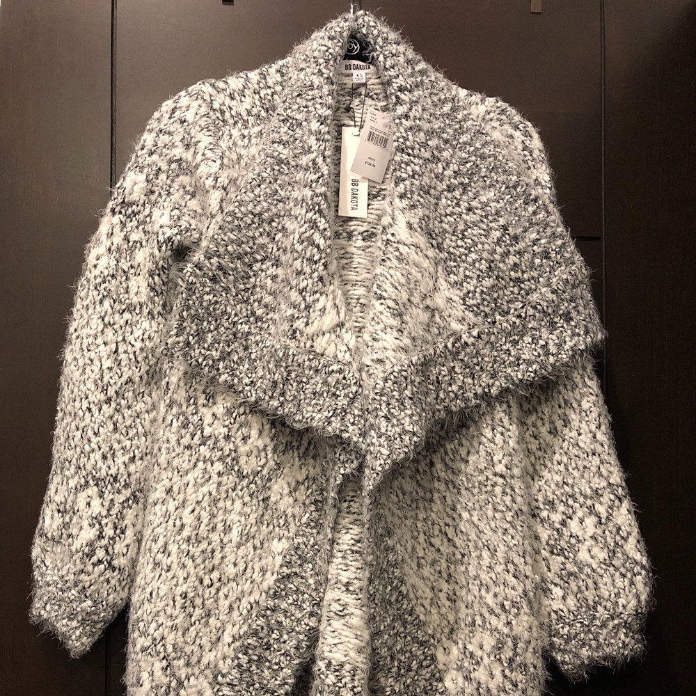 BB Dakota Soft Cardigan Sweater New with Tags